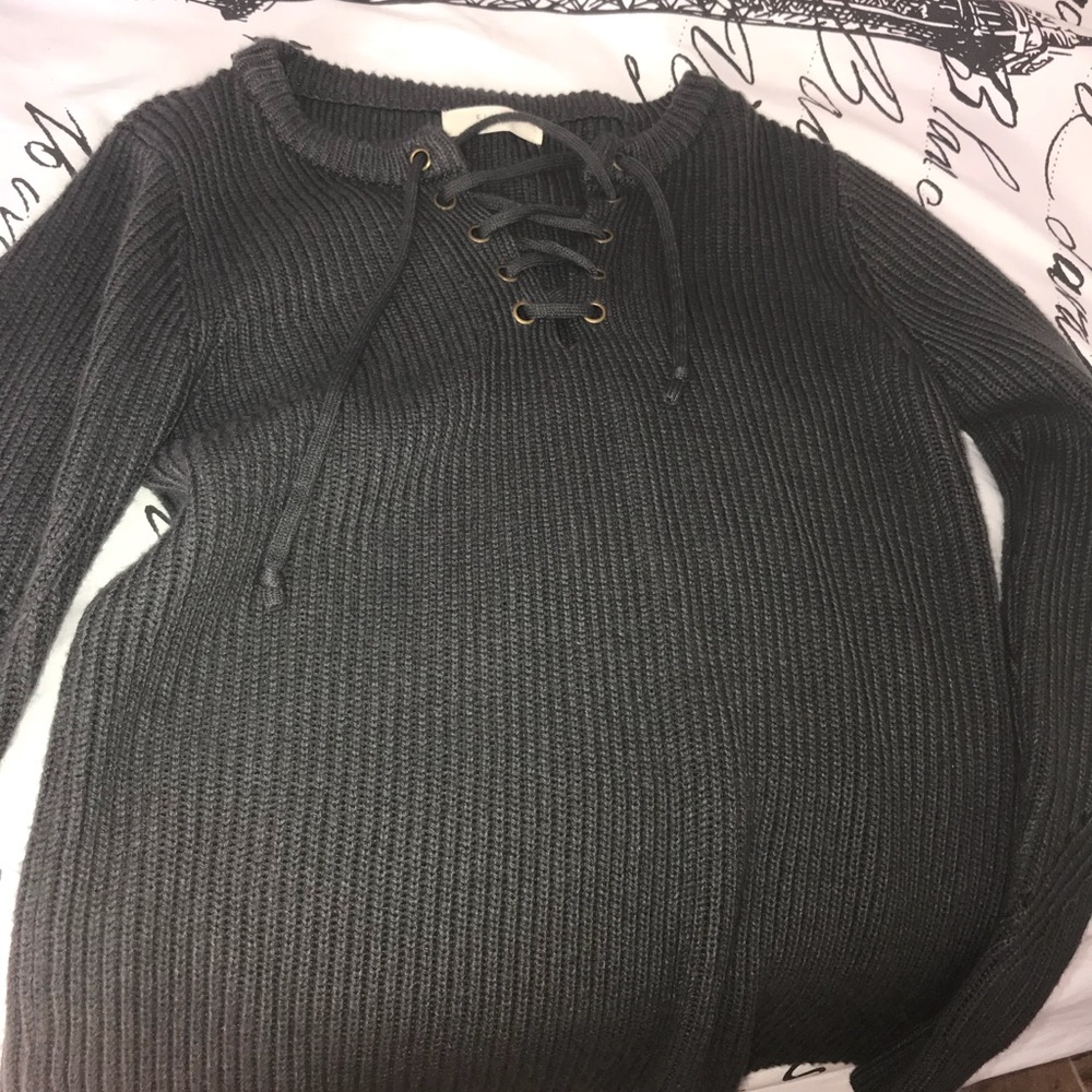 Grey sweater